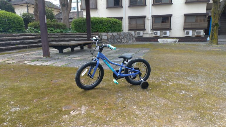 子供 用 自転車 チェーン 緩み